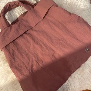 Lululemon gym bag